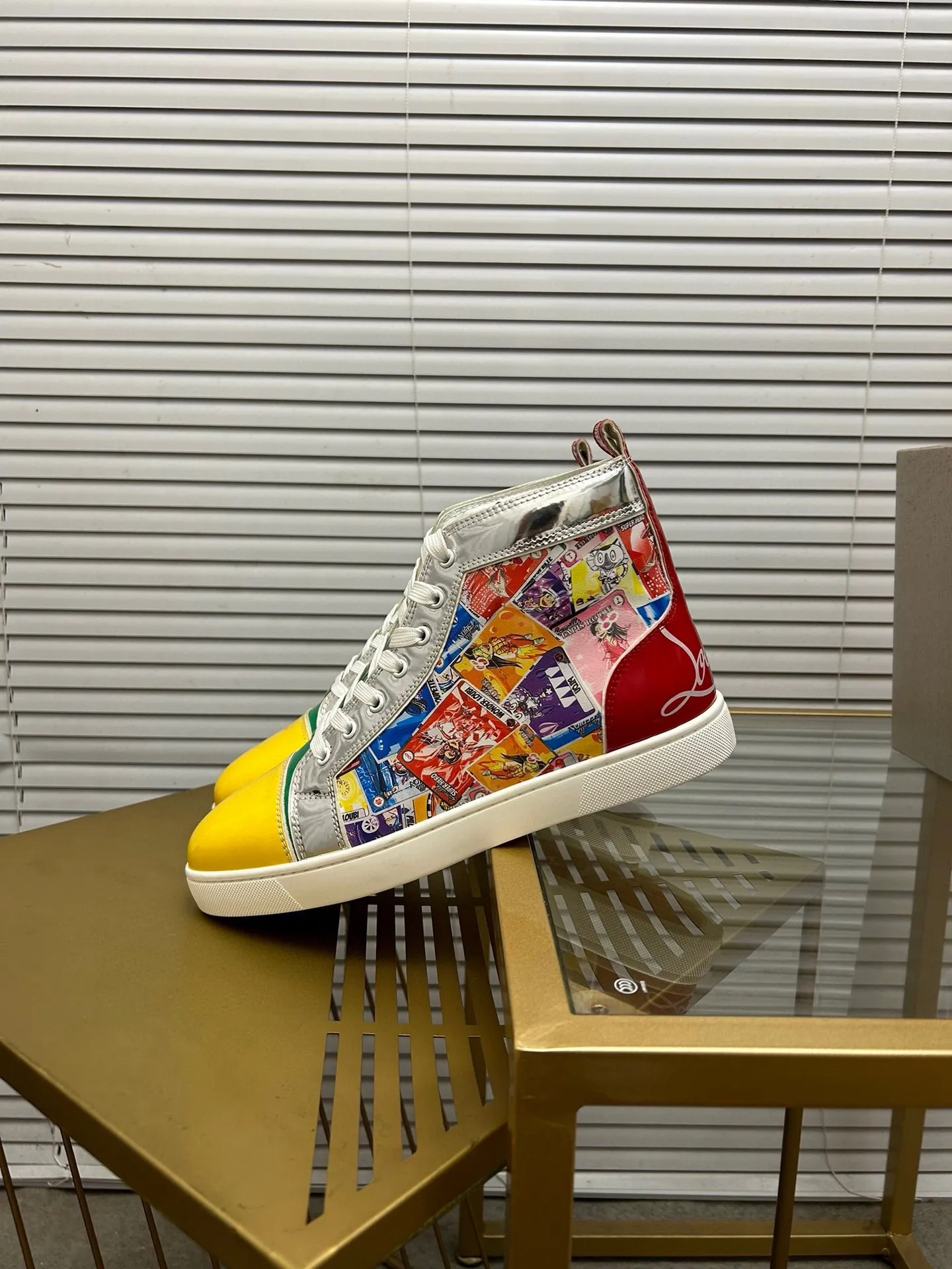 (Customized model) Ex-factory price is 540. christian louboutin (CL red sole shoes) counter series, casual sneakers for couples 📢 📢 📢 Exclusive hot style release 🎈🎈💪 Movable latex feet 👻 Finished outsole line [Proud] 😝Female 35-40# Male 38#-46, global supply😝 [Top version]: Original imported genuine leather upper, top original leather lining, original molded TPU outsole, original 1:1 detail processing, original shoe last,